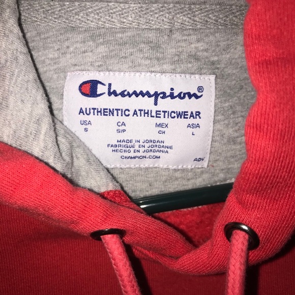 red champion hoodie - Picture 3 of 5